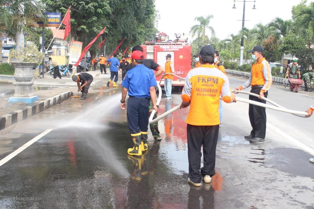 Pembersihan Abu Kelud Ditarget Rampung Sepekan