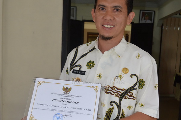 Karanganyar Raih Penghargaan Kabupaten Peduli Ham