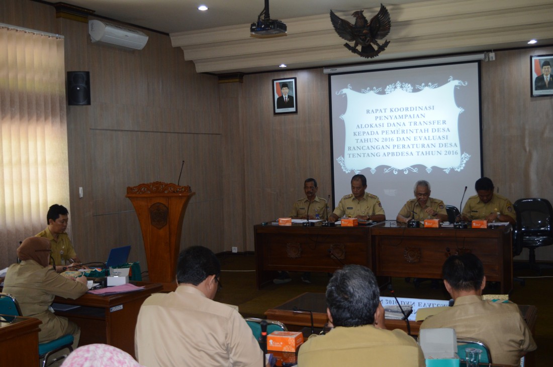 Rapat Koordinasi dan Evaluasi Rancangan Peraturan Desa