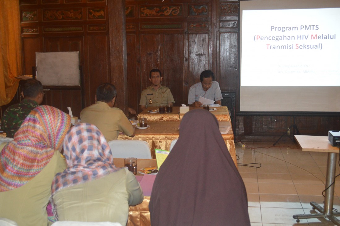 KPA Karanganyar Ajak Warga Peduli HIV AIDS