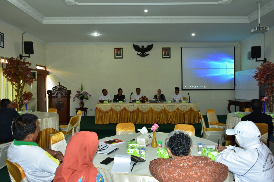 Pemkab Berikan Perhatian Khusus Terhadap Lansia dan Anak Yatim