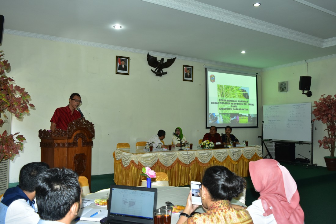 Kabupaten Karanganyar Kembangkan Kawasan Beras Organik