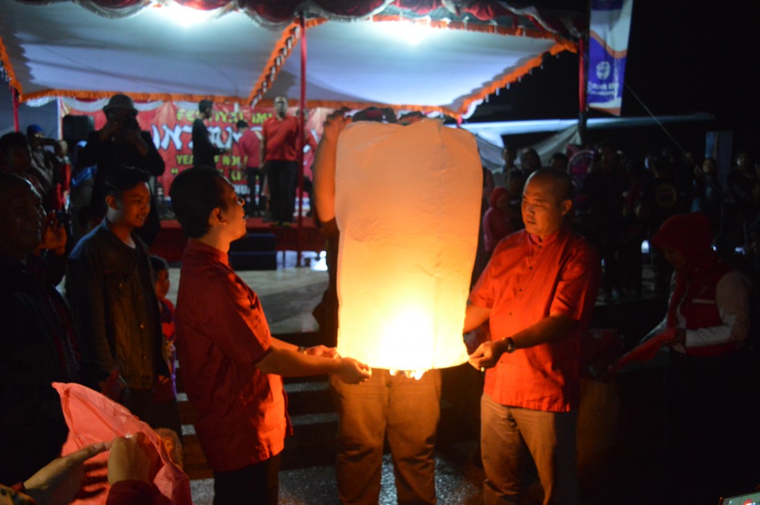 Bupati: Tahun Baru Imlek 2568, Tahun Ayam Api: Banyak Rejeki