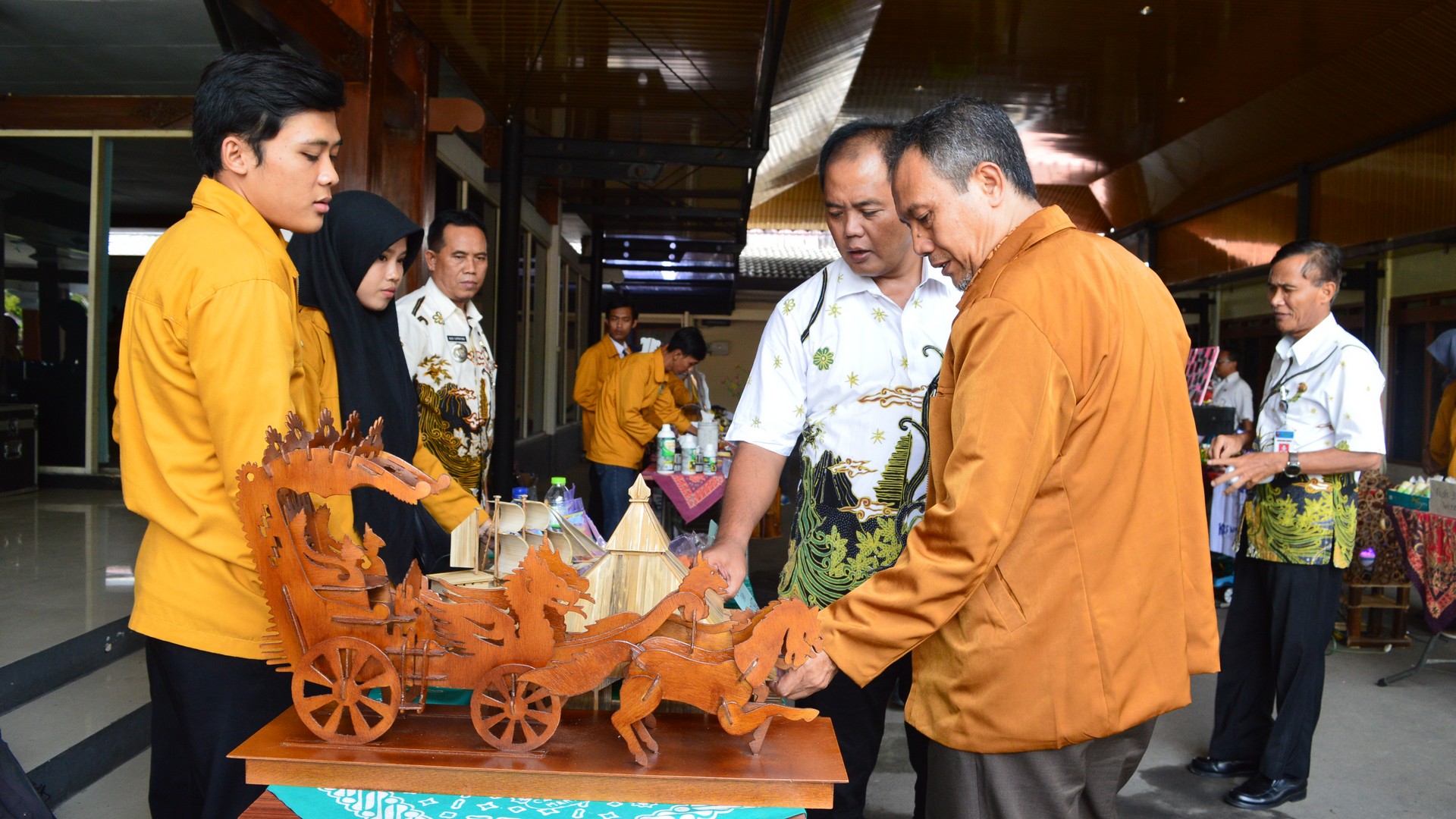 130 Mahasiswa Univet Ditarik dari lokasi KKN