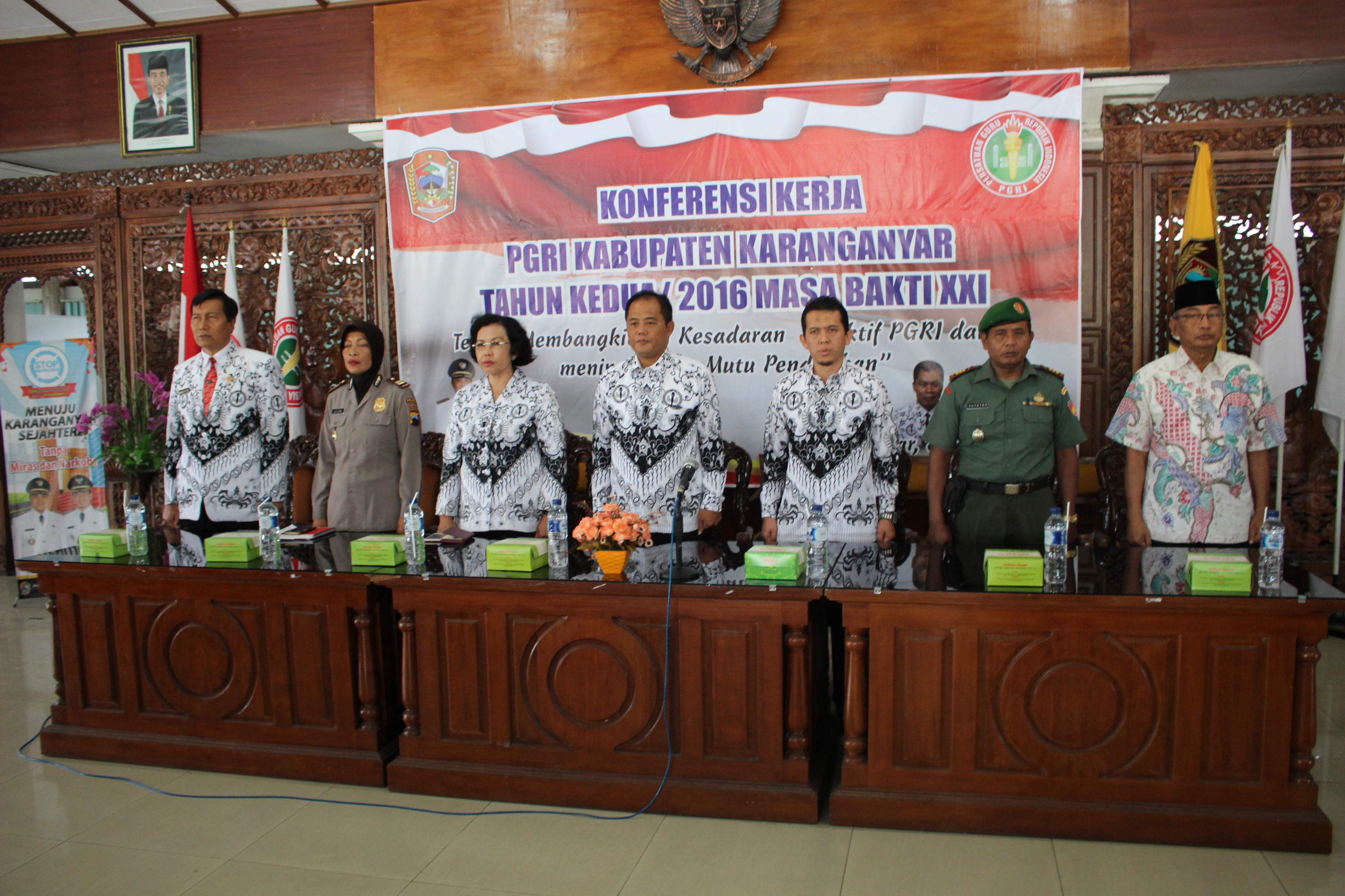 Konferensi Kerja PGRI Bahas Mutu Pendidikan dan Kesejahteraan Guru