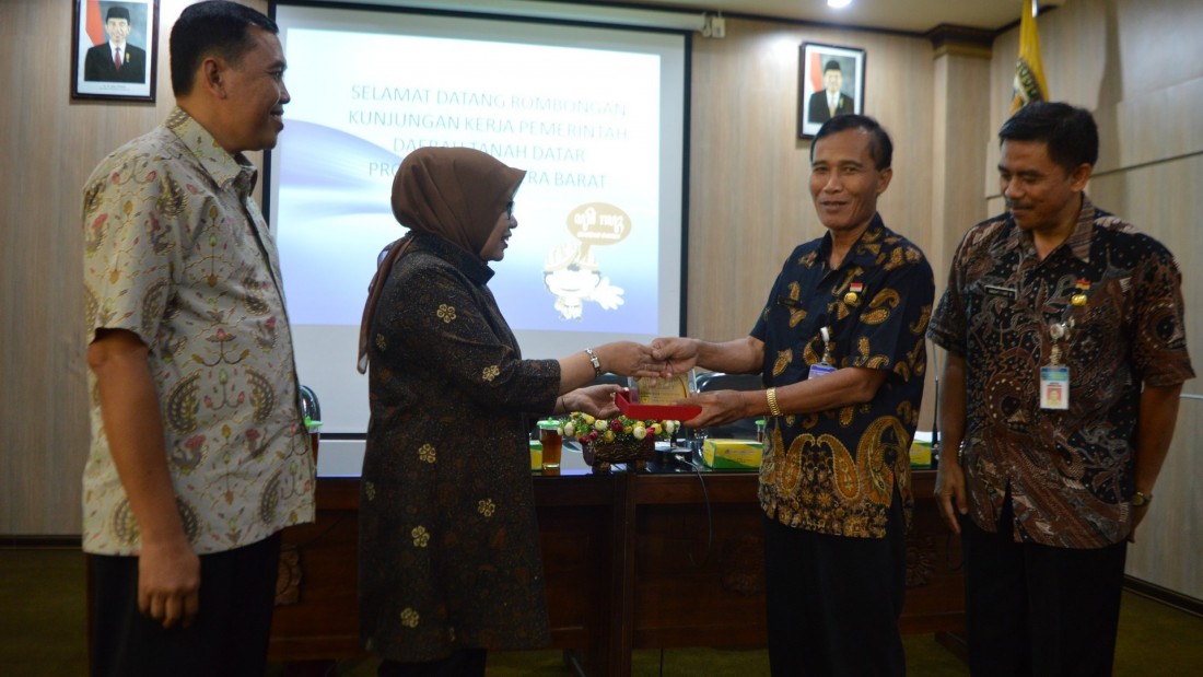 Study Banding LPPD dan LKPJ, Pemkab Tanah Datar Sumbar Kunjungi Karanganyar