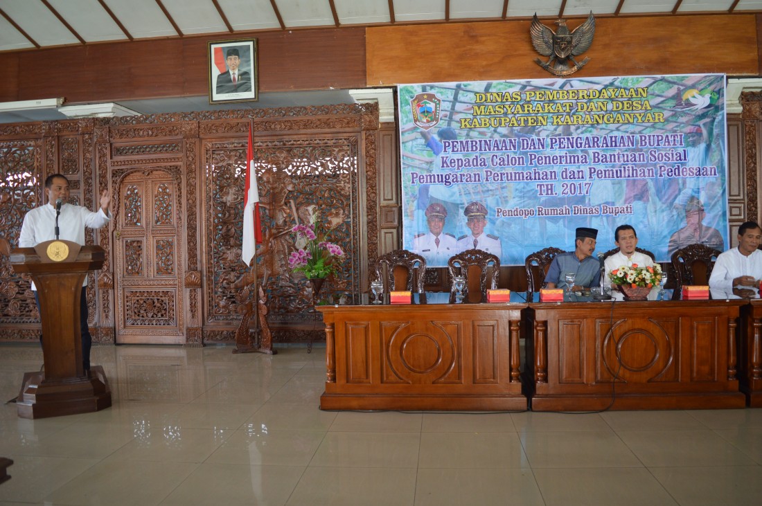 Penyerahan Bansos RTLH