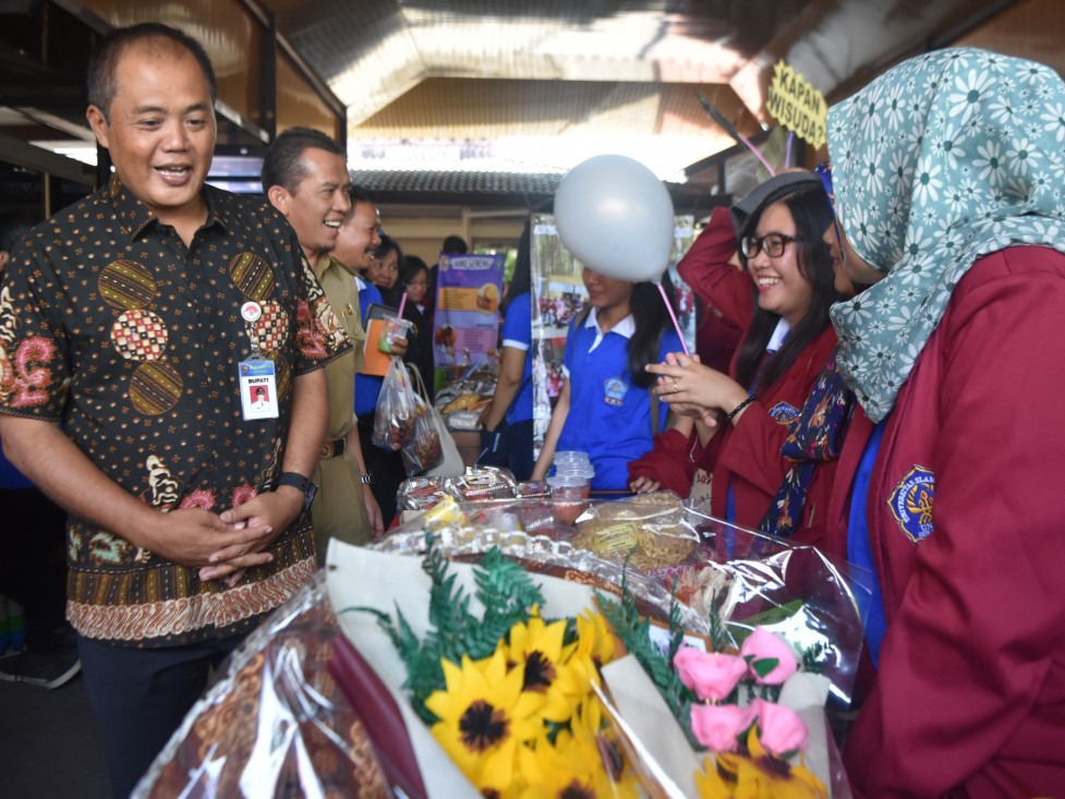 PENARIKAN MAHASISWA PESERTA KKN UNISRI