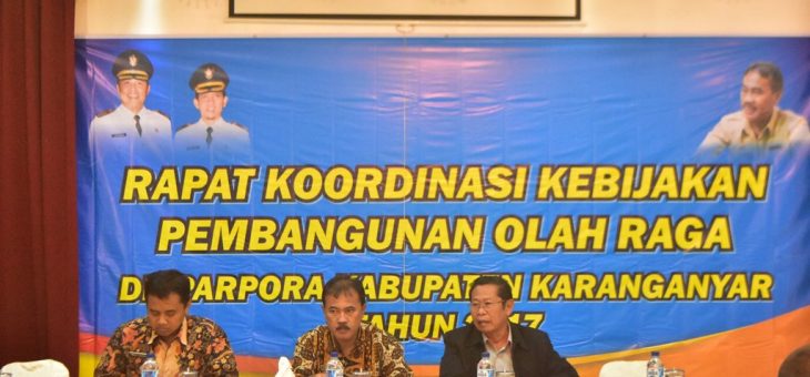 KADISPARPORA : MEMAJUKAN OLAHRAGA KARANGANYAR MELALUI SARPRAS