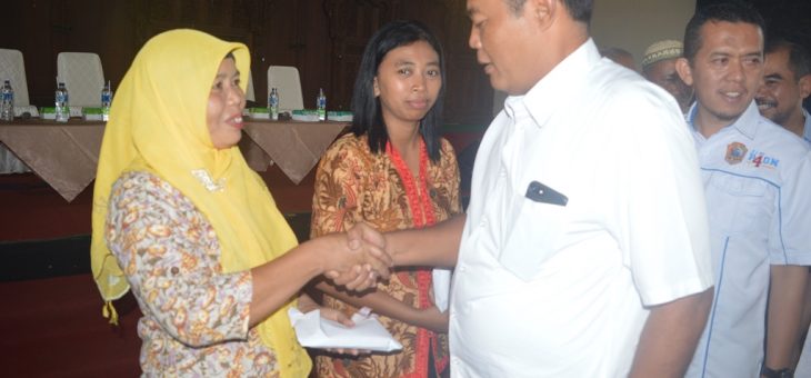Kemensos Gelontorkan 1,5 Miliar Untuk 1200 Warga Karanganyar