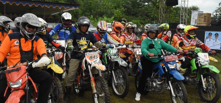 Trabas Hari Jadi Karanganyar, 2000 Crosser Jajal Trek 60 KM