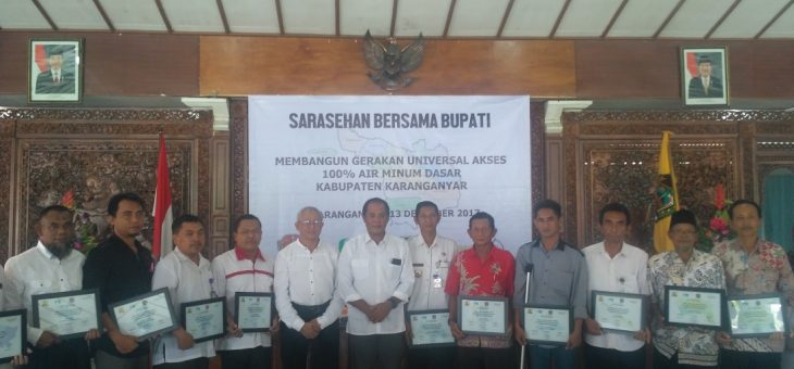 MEMBANGUN GERAKAN AKSES 100 PERSEN AIR MINUM