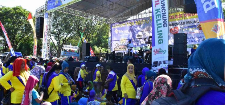 Bank Daerah Launching Kredit Senyum dan Mobil Keliling