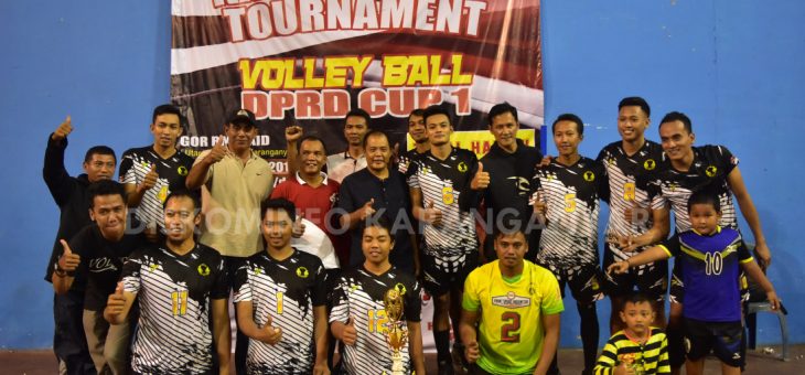 Turnamen Bola Volley dalam rangka HUT DPRD Ke 67
