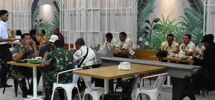 KUNJUNGAN KERJA DPRD PROVINSI KOMISI B