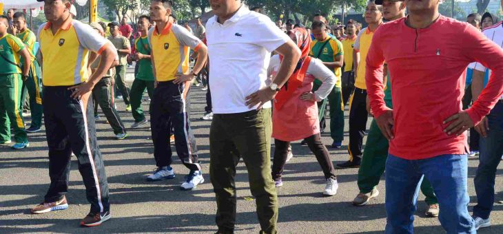 HUT Bhayangkara ke 72, Polres Karanganyar Adakan Olah Raga Bersama
