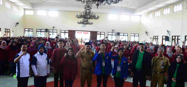 Bupati : Aplikasikan Ilmu ke Masyarakat Selama KKN