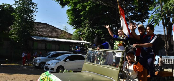 Memotivasi Yang Lain Untuk Berprestasi