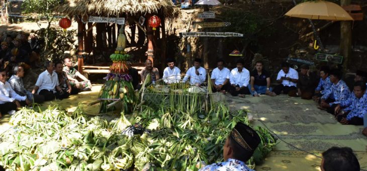 Rasulan Kirab Petilasan Raden Mas Said di Sedang Bejen, Desa Mojoroto