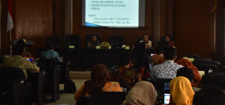 Buat Website Yang Mudah Dimengerti Masyarakat