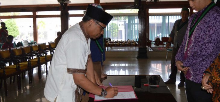 HMI & KORPS-HMIWATI (KOHATI) Gelar Pelantikan Pengurus HMI Cabang Surakarta