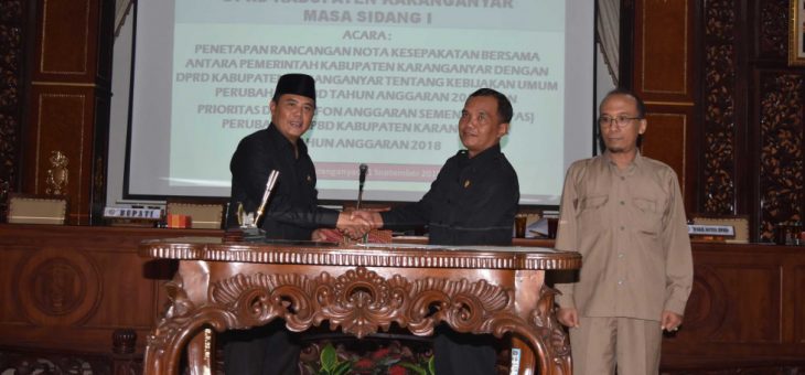 Rapat Paripurna DPRD : Putusan Penetapan Rancangan Nota Kesepakatan Pemkab Dan DPRD Terkait APBD Kab. Karanganyar