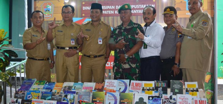 Ayo Membaca Buku di Festival Buku Karanganyar 2018