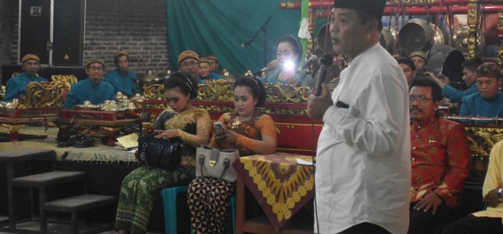 Bersih Dusun Sarana Komunikasi Antar Warga