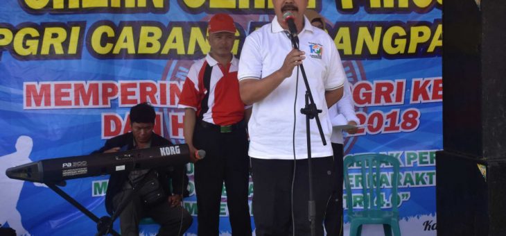 Jalan Sehat Massal PGRI Cabang Karangpandan