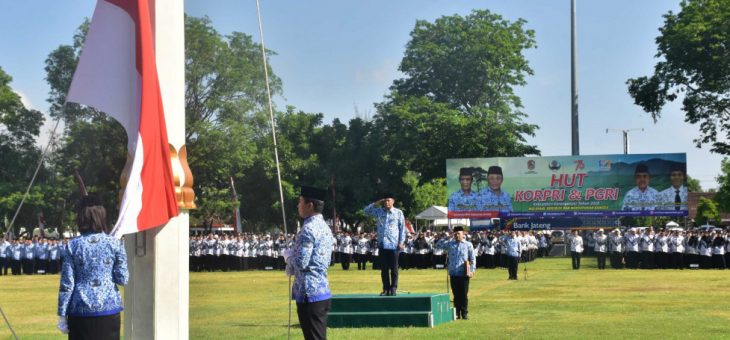 Upacara Bendera Hari Korpri Ke-47 dan PGRI ke-72