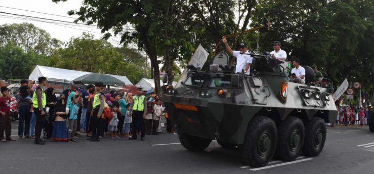 Peringati Hari Jadi ke 101, Pemkab Gelar Karnawal Mobil Hias