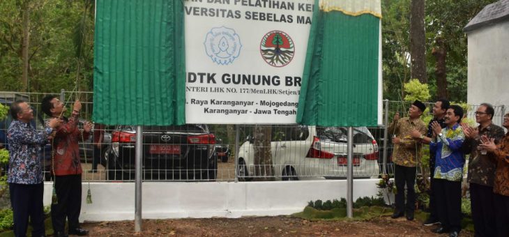 Peresmian Pembangunan UPT Pendidikan dan Pelatihan Kehutanan UNS di Kawasan Hutan Bromo