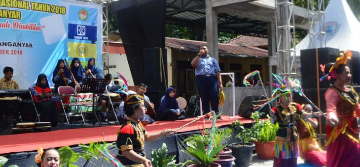 Peringatan Hari Disabilitas Internasional  Kaum Disabilitas Karanganyar Unjuk Seni dan Wirausaha di Peringatan HDI