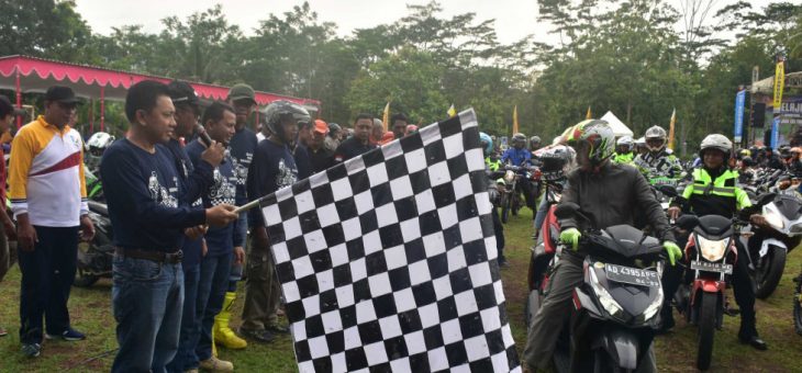 Kampanyekan Pesona 4 J, Bupati Bersepeda Motor