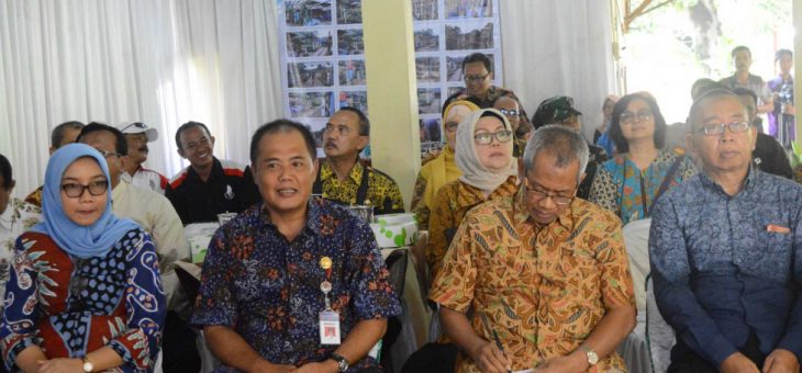 Peresmian Program Teknologi Tepat Guna Daur Ulang Sampah Mandiri Desa Ngringo