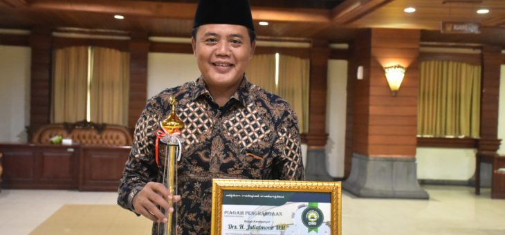 Penerimaan Anugerah Bupati Peduli Masjid dari DMI Propinsi Jawa Tengah