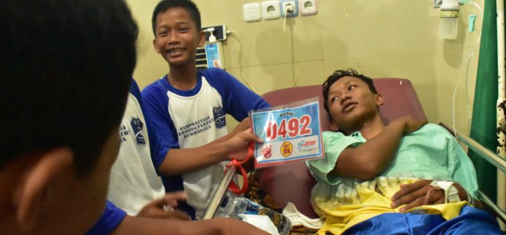 Sepatu Buat Lari Wisnu Pinjam Bapaknya