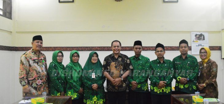 Audiensi Persatuan Guru Nahdlatul Ulama (PERGUNU) Membahas Pengembangan Profesi Guru