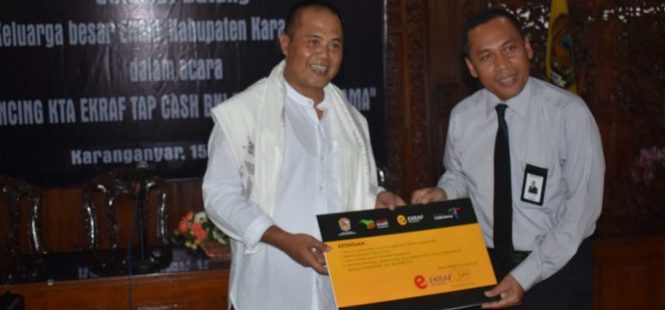 Bangun Jaringan, Para Pengusaha Kreatif Diberi KTA