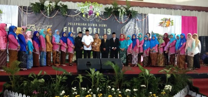 Pelepasan Siswa Siswi Kelas XII SMK Negeri 02 Karanganyar