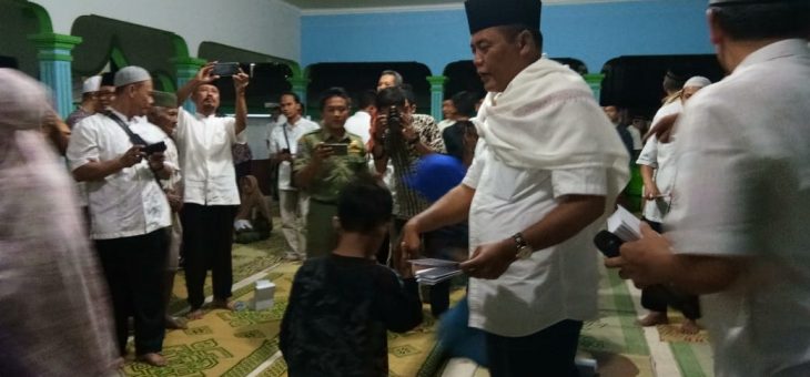 TARAWIH KELILING DI DESA SURUH KALANG KECAMATAN JATEN