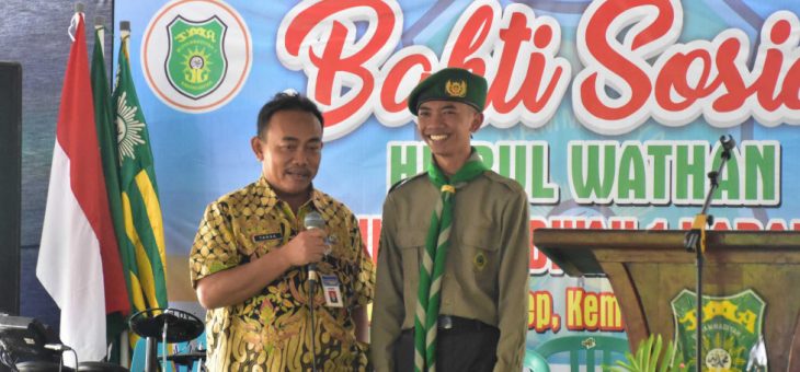 Bakti Sosial Hizbul Wathan SMAN Muhammadiyah 1 Karanganyar