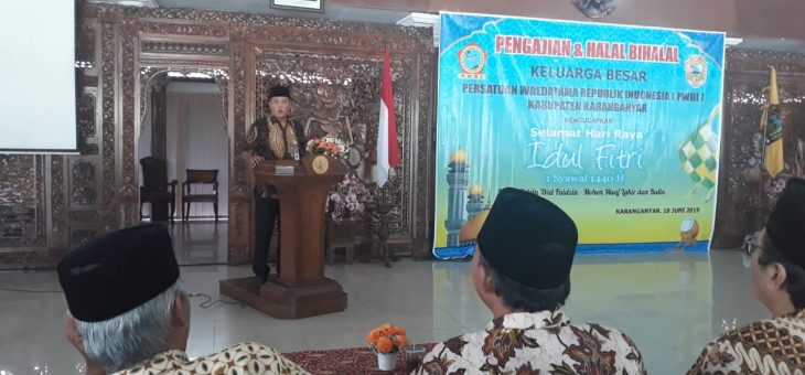 KELUARGA BESAR PWRI GELAR HALAL BIHALAL DAN PENGAJIAN