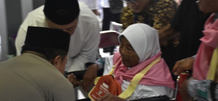 PEMBERANGKATAN CALON JAMAAH HAJI KABUPATEN KARANGANYAR 2019
