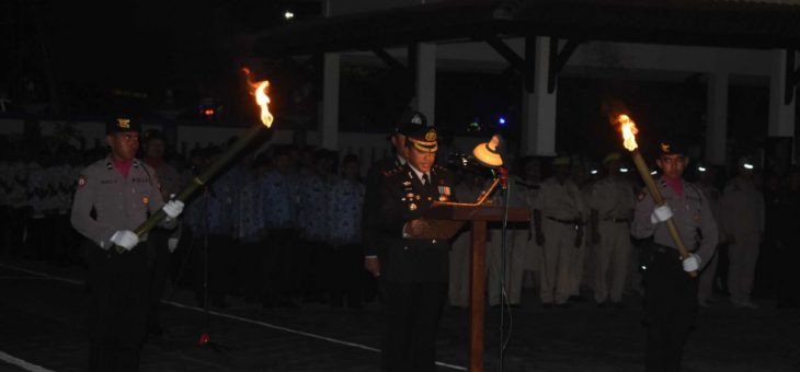 HORMATI JASA PARA PAHLAWAN, GELAR APEL KEHORMATAN DAN RENUNGAN SUCI