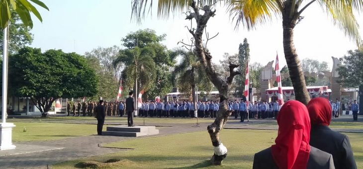 PEMKAB Karanganyar Gelar Upacara Dalam Rangka HUT RI KE-74