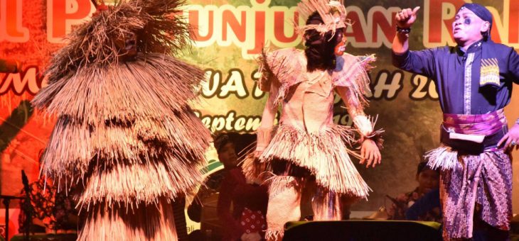 ”Jenggelek Kecrek” Hantarkan FK Metra Rebut Juara II Tingkat Jawa Tengah