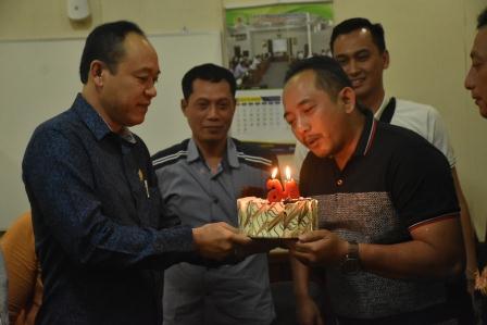 Ketua DPRD Beri Kejutan Ulang Tahun Wakil Bupati Karanganyar