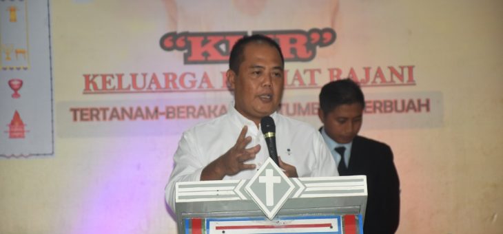 Perayaan Natal Di GPT Tabernakel, Kecamatan Mojogedang