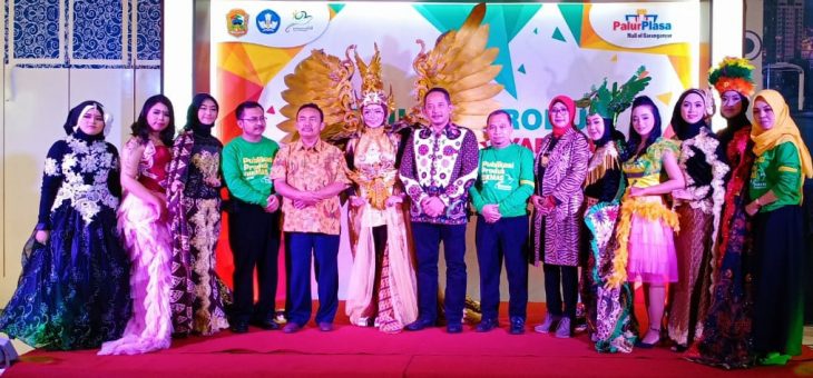 DISDIKBUD Kabupaten Karanganyar Menggelar Pameran Produk Pendidikan Masyarakat